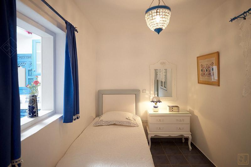 希腊帕罗斯岛奥尔西亚5号别墅单人卧室