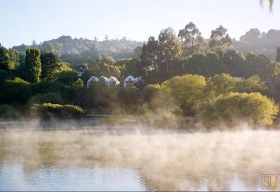 Lake House - Photo 11