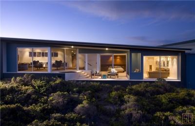 Southern Ocean Lodge - Photo 3