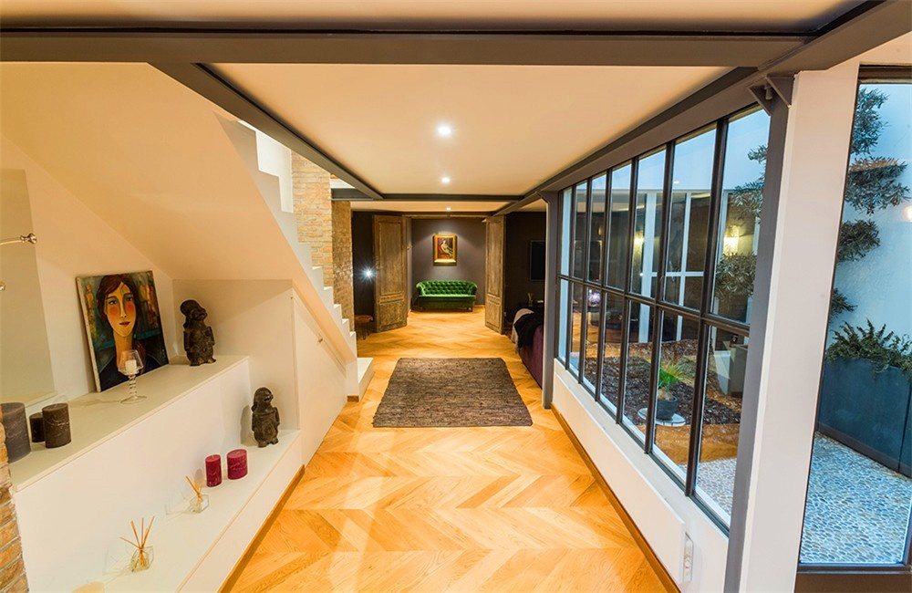 Panache Apartment - Photo 11