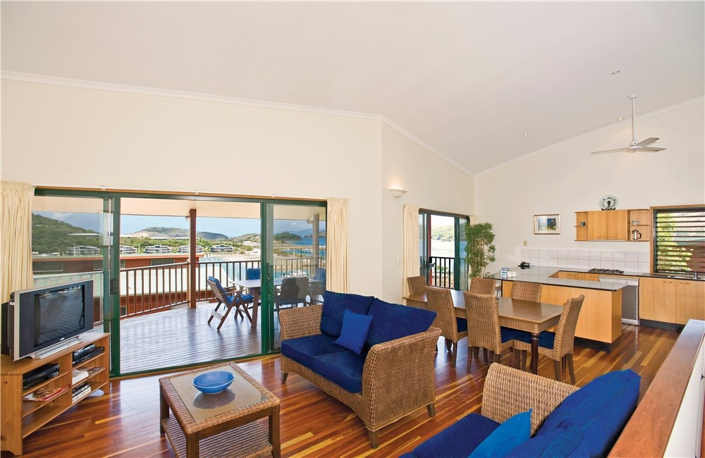 Holiday Homes - Photo 3
