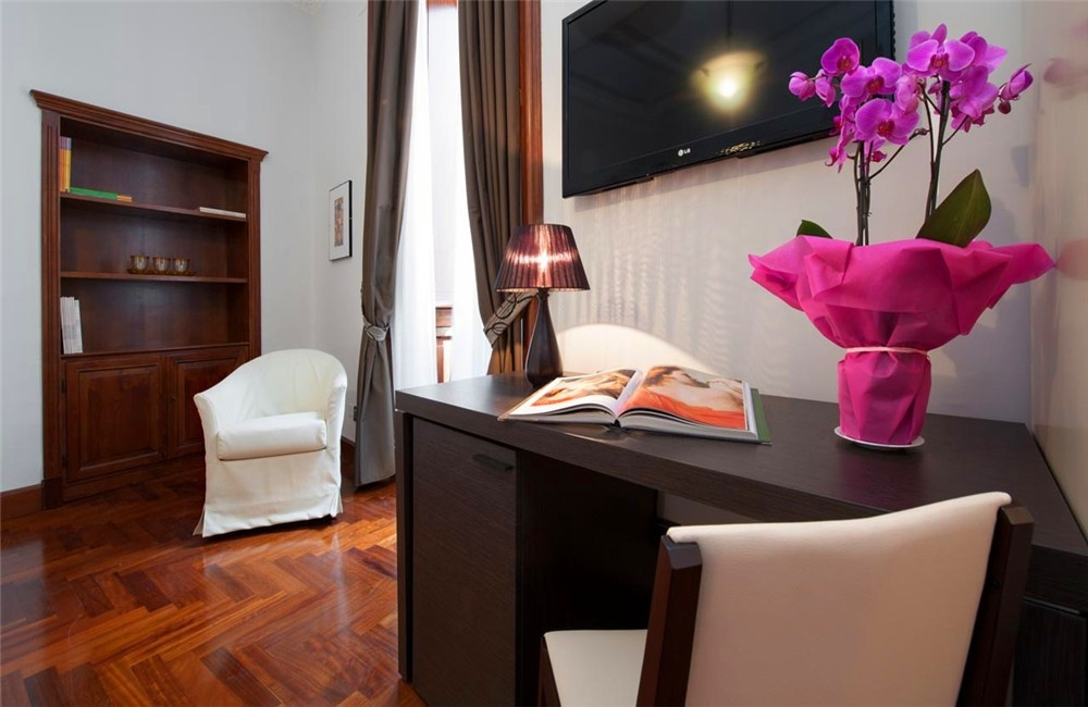 Livia Suite - Photo 3
