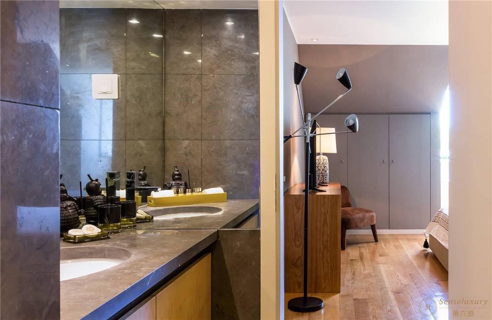 葡萄牙里斯本圣豪复式公寓盥洗室