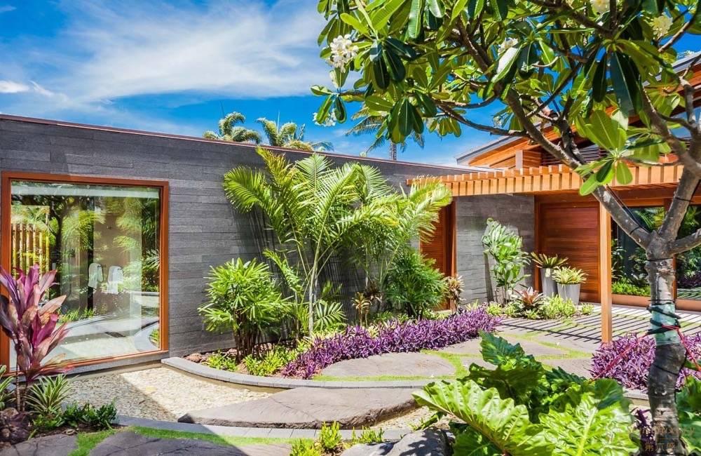 夏威夷大岛马纳拉尼熔岩孤丘别墅内院风景