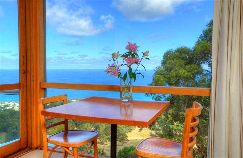 chrisebeaconvilla - Photo 7