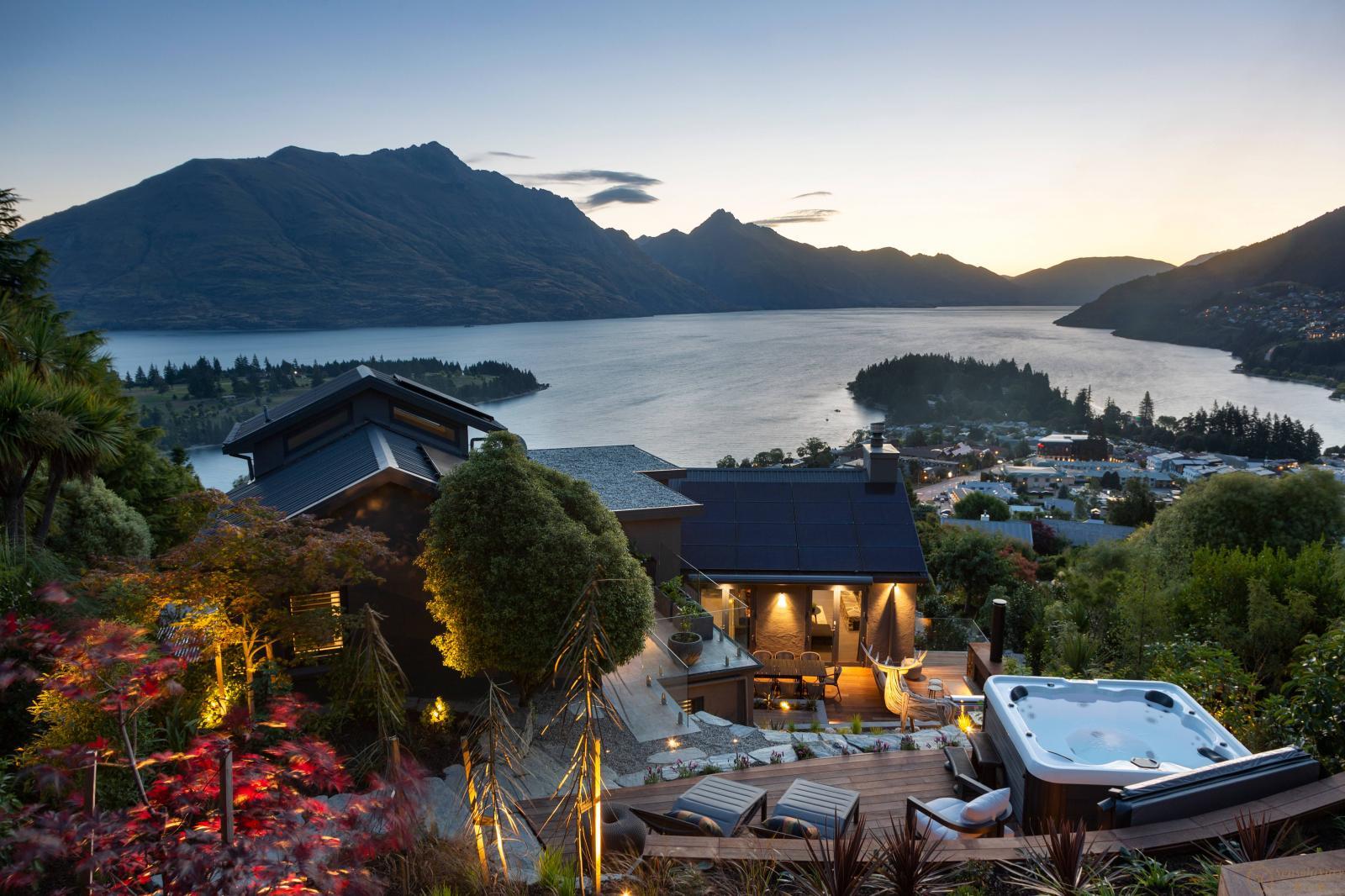 皇后镇 瓦卡蒂普湖Lake Wakatipu 旅游攻略， 瓦卡蒂普湖Lake Wakatipu地址/门票/自助游攻略_第六感别墅度假
