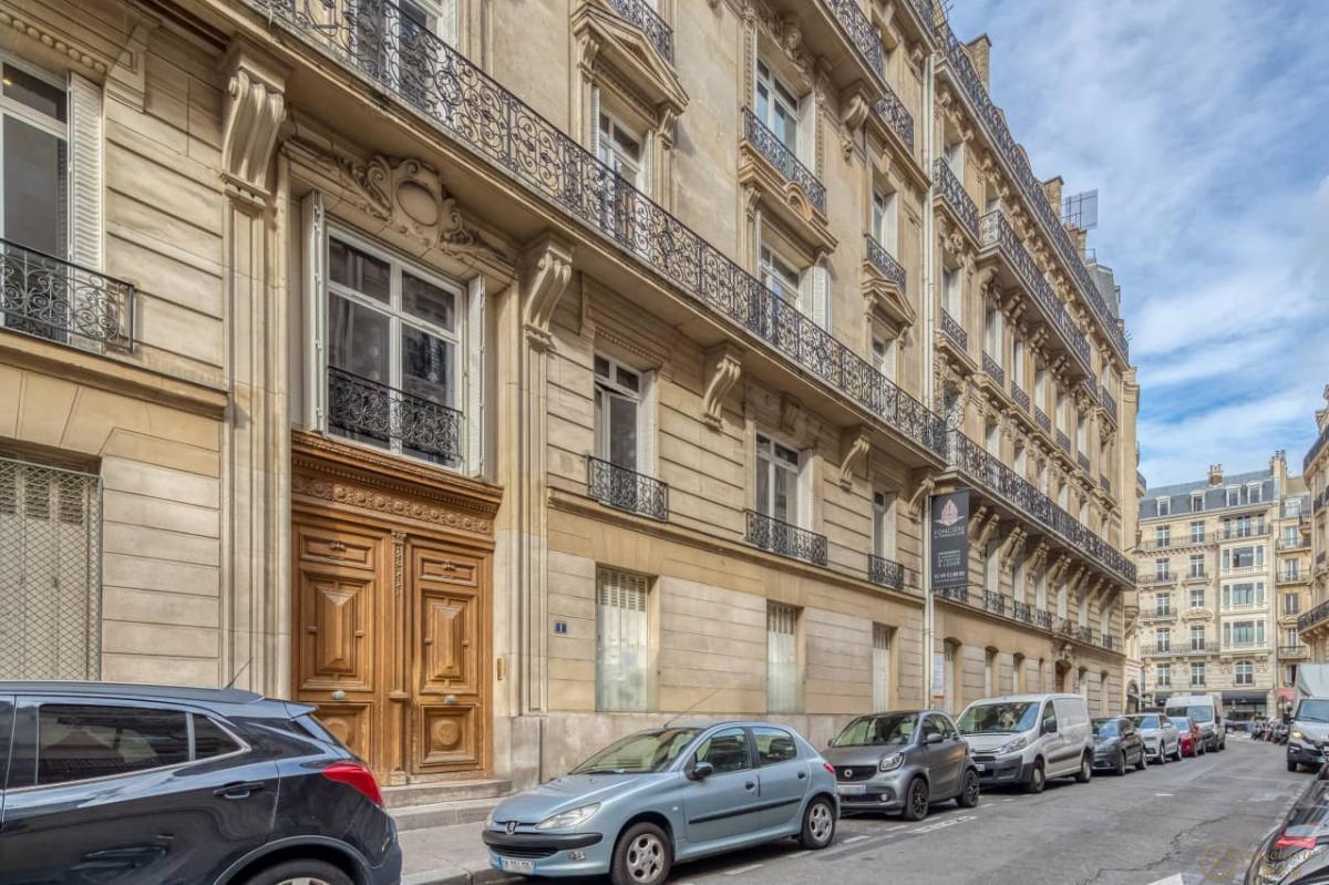 Apartment in Rue de Cerisoles C - Photo 11