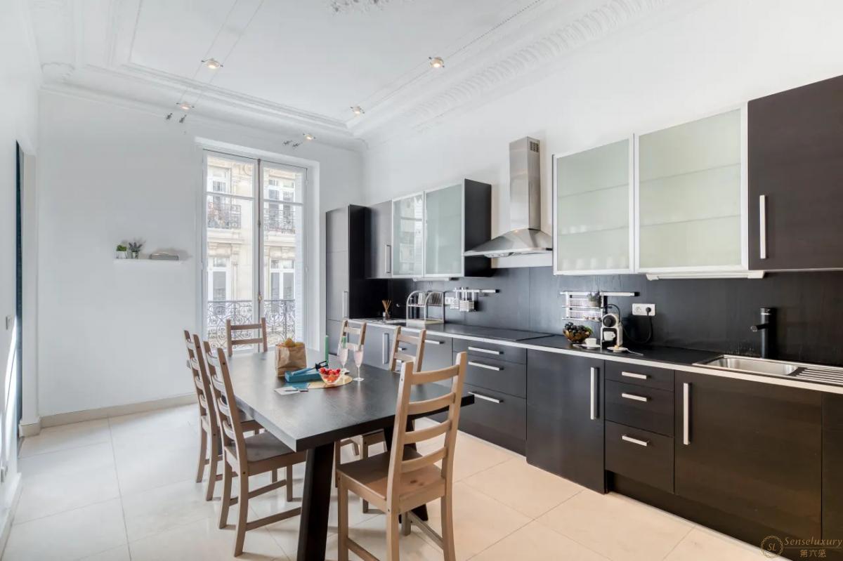 Apartment in Rue de Cerisoles C - Photo 7