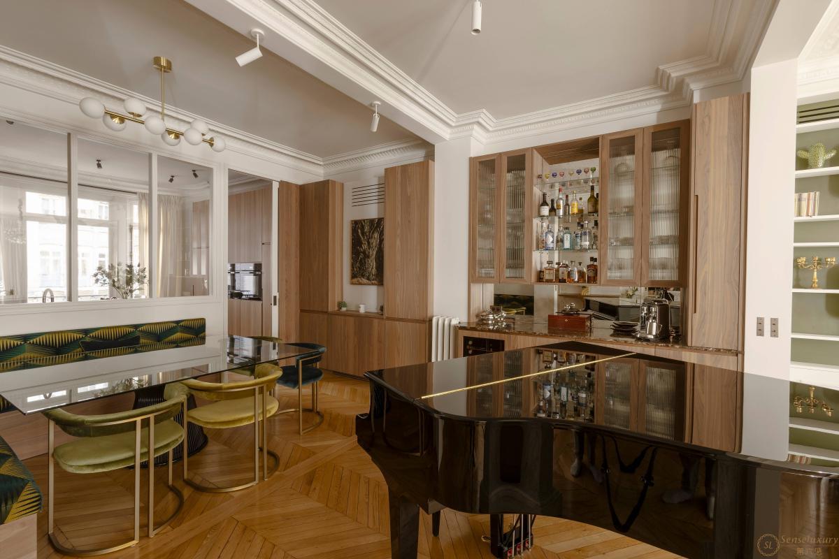 Avenue de Camoens Apartment - Photo 7