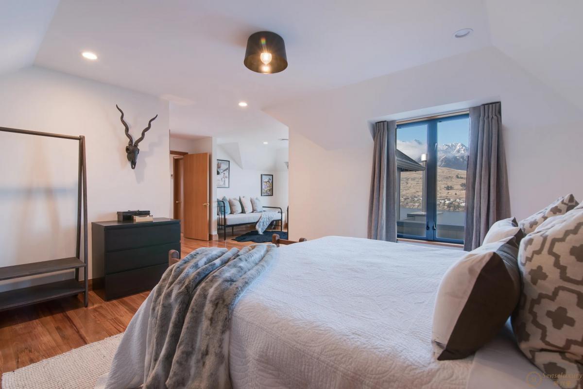 Panorama House - Photo 15