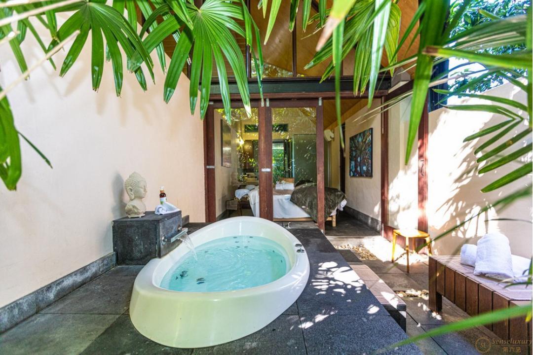 Niramaya Villas & Spa - Photo 3