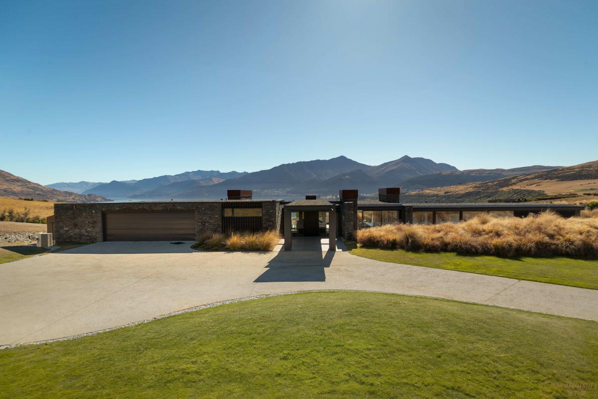 The Lake House - Photo 3