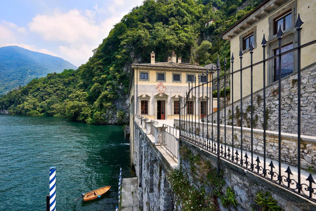 Villa Pliniana - Photo 15