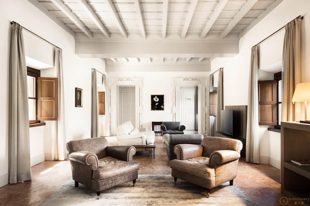 Villa Pliniana - Photo 19