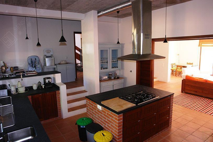 葡萄牙阿尔加维莫斯雅居开放式厨房