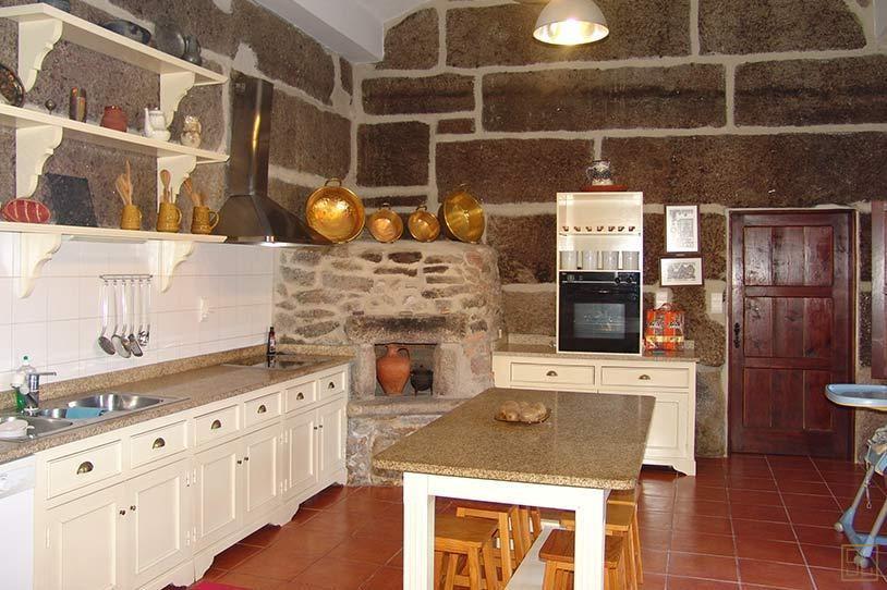 葡萄牙北葡萄牙艾斯蒂尔斯别墅厨房