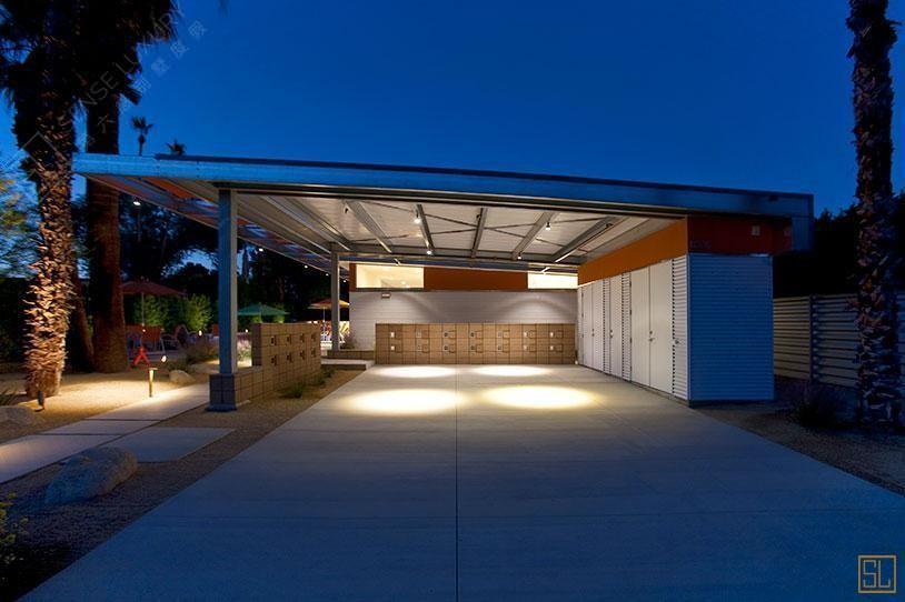 美国棕榈泉现代空间别墅车库