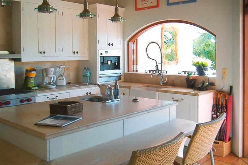 加勒比安圭拉湛蓝别墅开放厨房