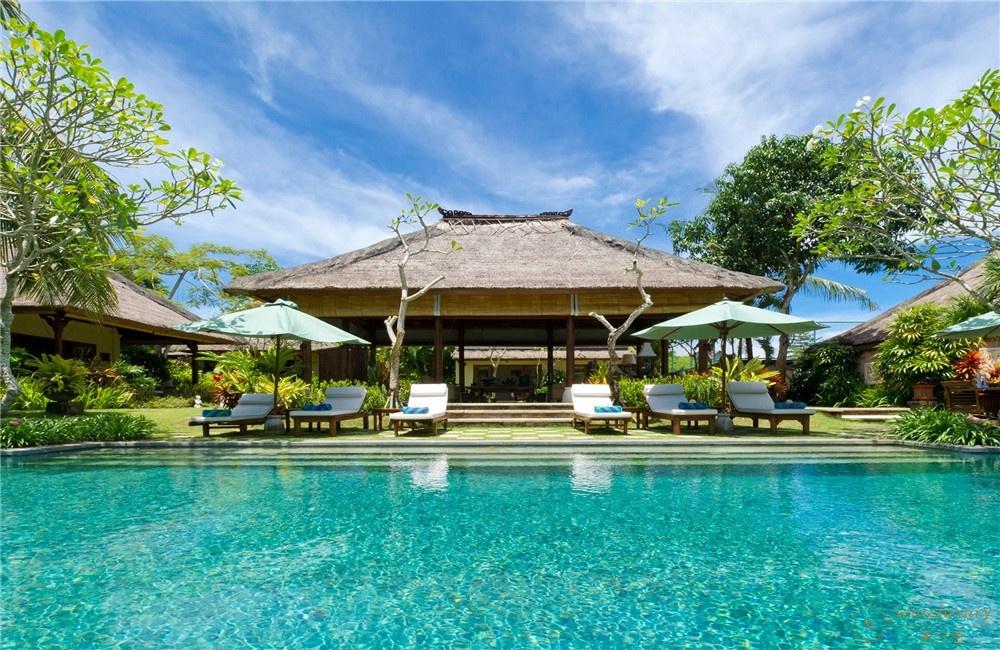 印尼巴厘岛苏利耶达麦别墅全景