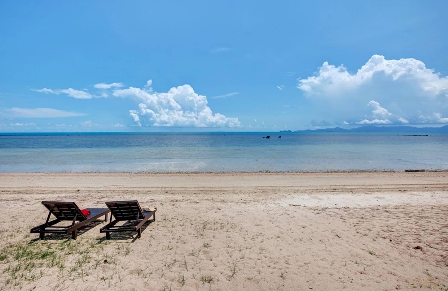 泰国苏梅岛安慕乐海滨别墅海滩