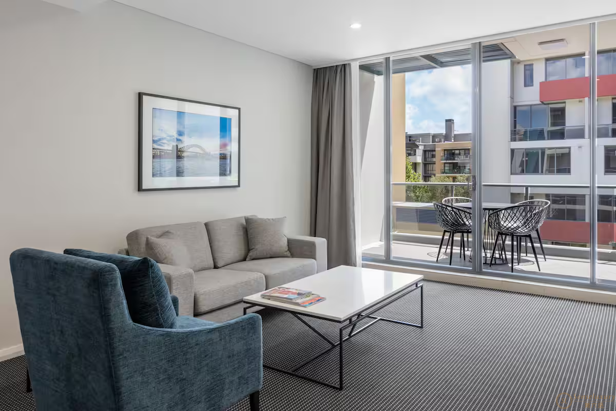 MERITON SUITES WATERLOO - Photo 11