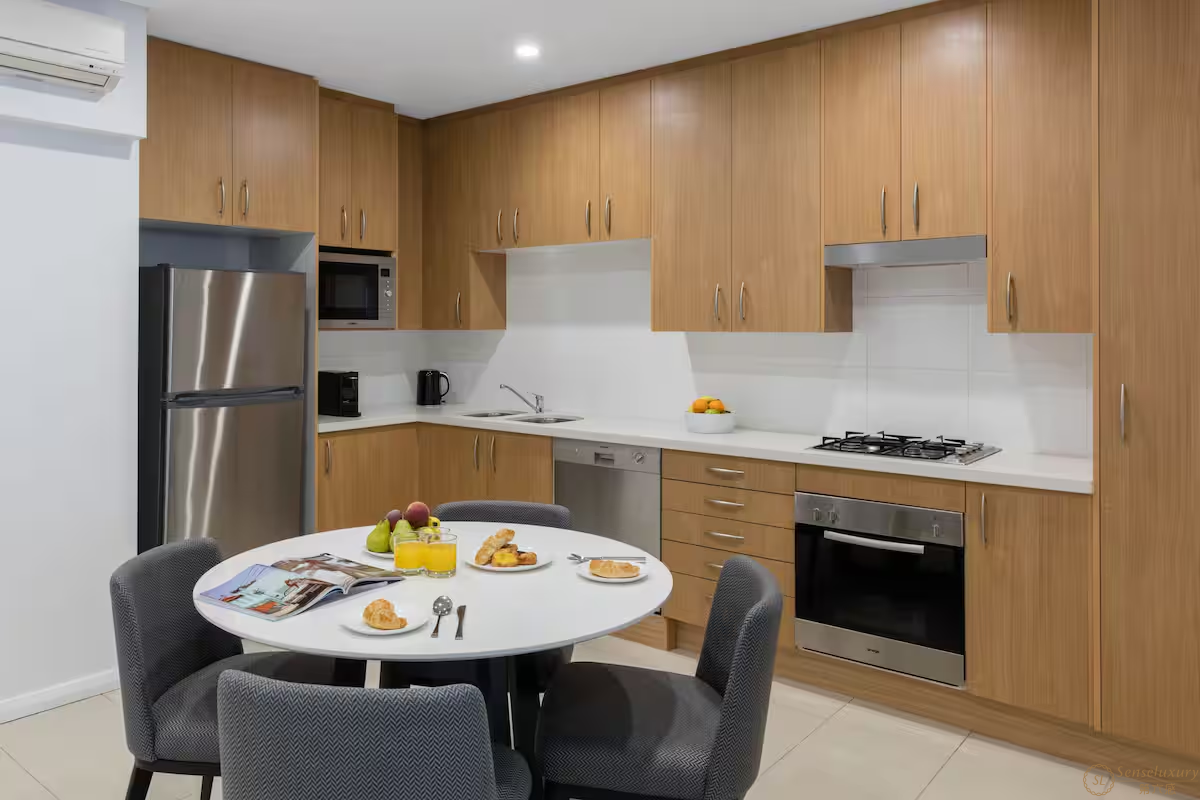 MERITON SUITES WATERLOO - Photo 12