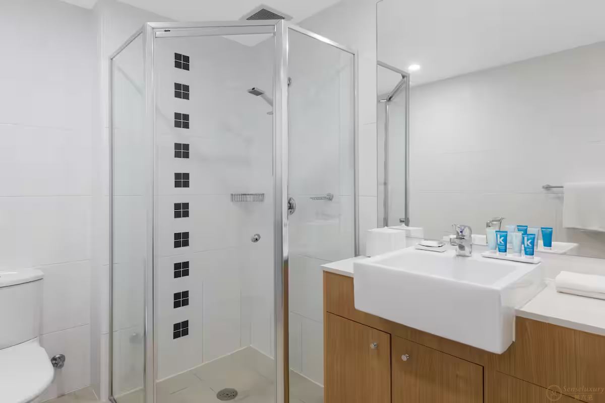 MERITON SUITES WATERLOO - Photo 13